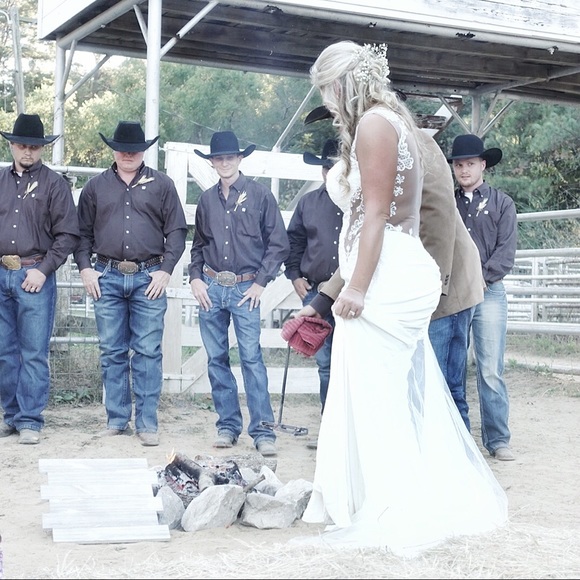 Meet your Posher, Devin - Picture 1 of 1